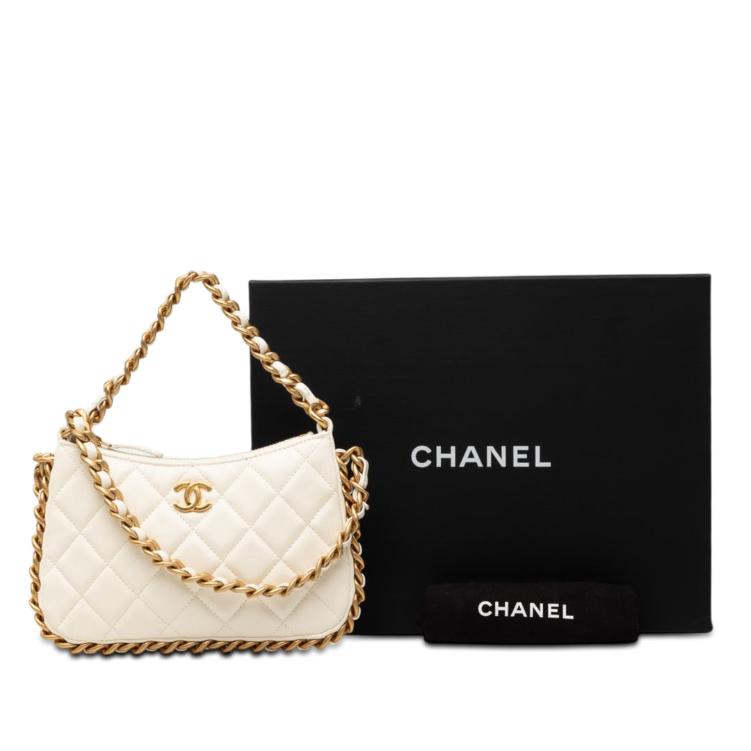 Chanel CC Matelassé Cuir d’agneau Trendy Sac rond à chaîne Hobo