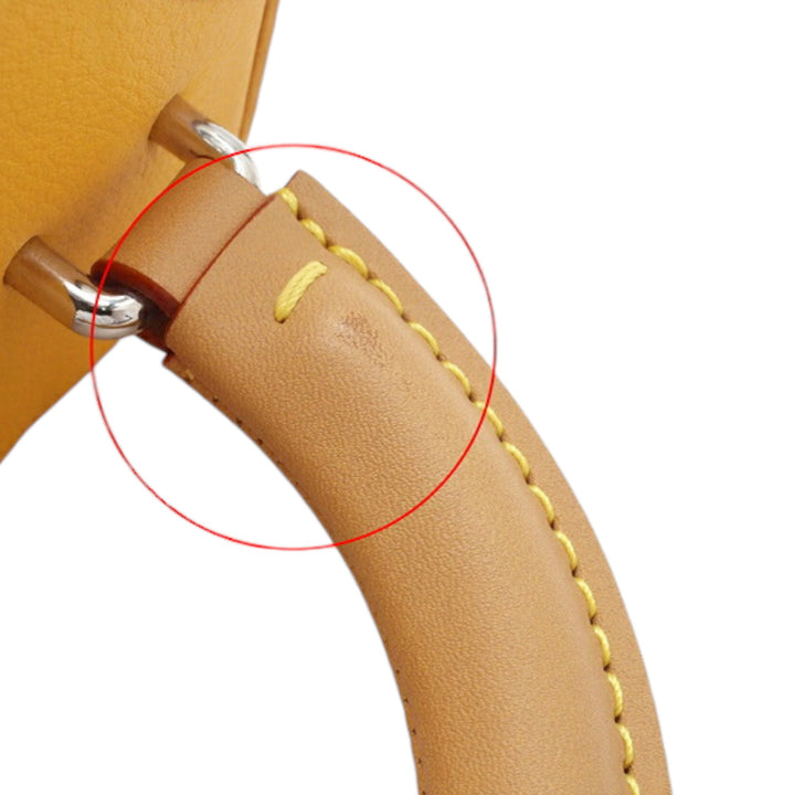 Louis Vuitton Vertical Boîte Trunk Cuir