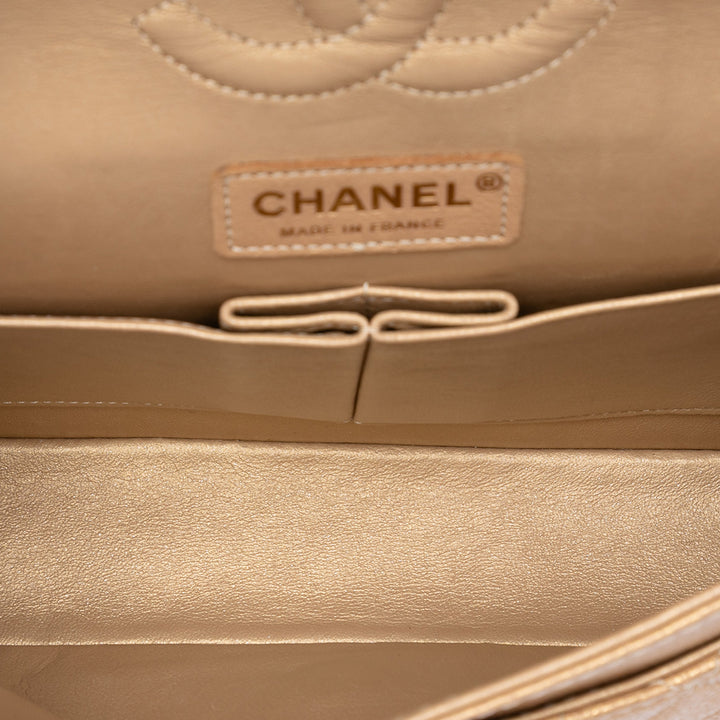 Chanel Medium Classic Iridescent Caviar Double rabat