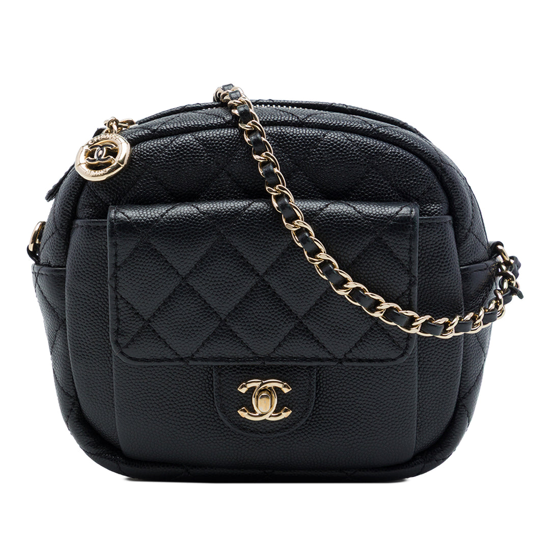Chanel CC Matelassé Day Sac caméra Cuir caviar Noir – vue principale – GABY PARIS
