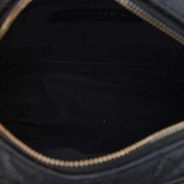 Chanel CC Matelassé Day Sac caméra Cuir caviar Noir – vue 4 – GABY PARIS