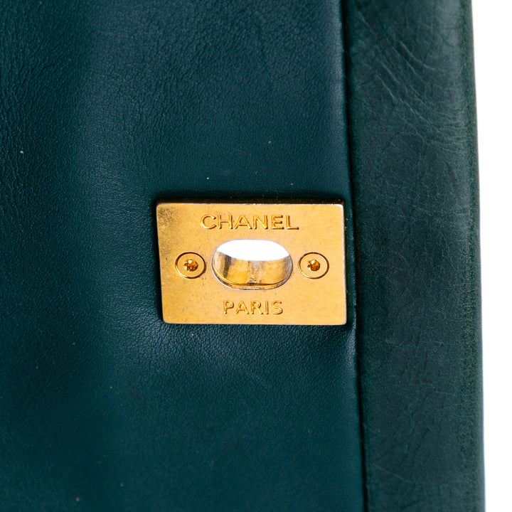 Medium Calfskin Soft Elegance Flap Green - Gaby Paris