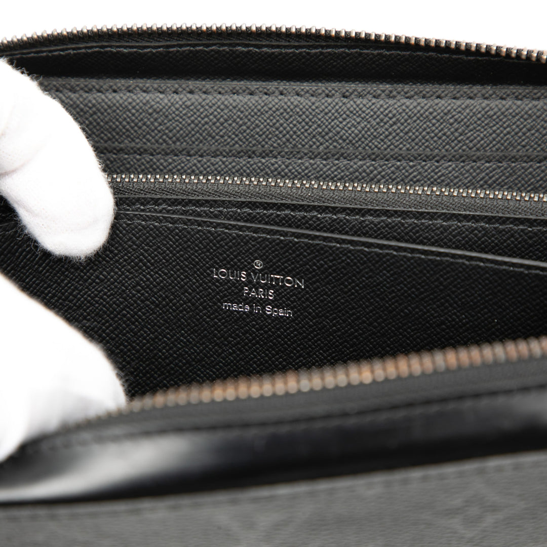 Louis Vuitton Monogram Eclipse Zippy XL Portefeuille