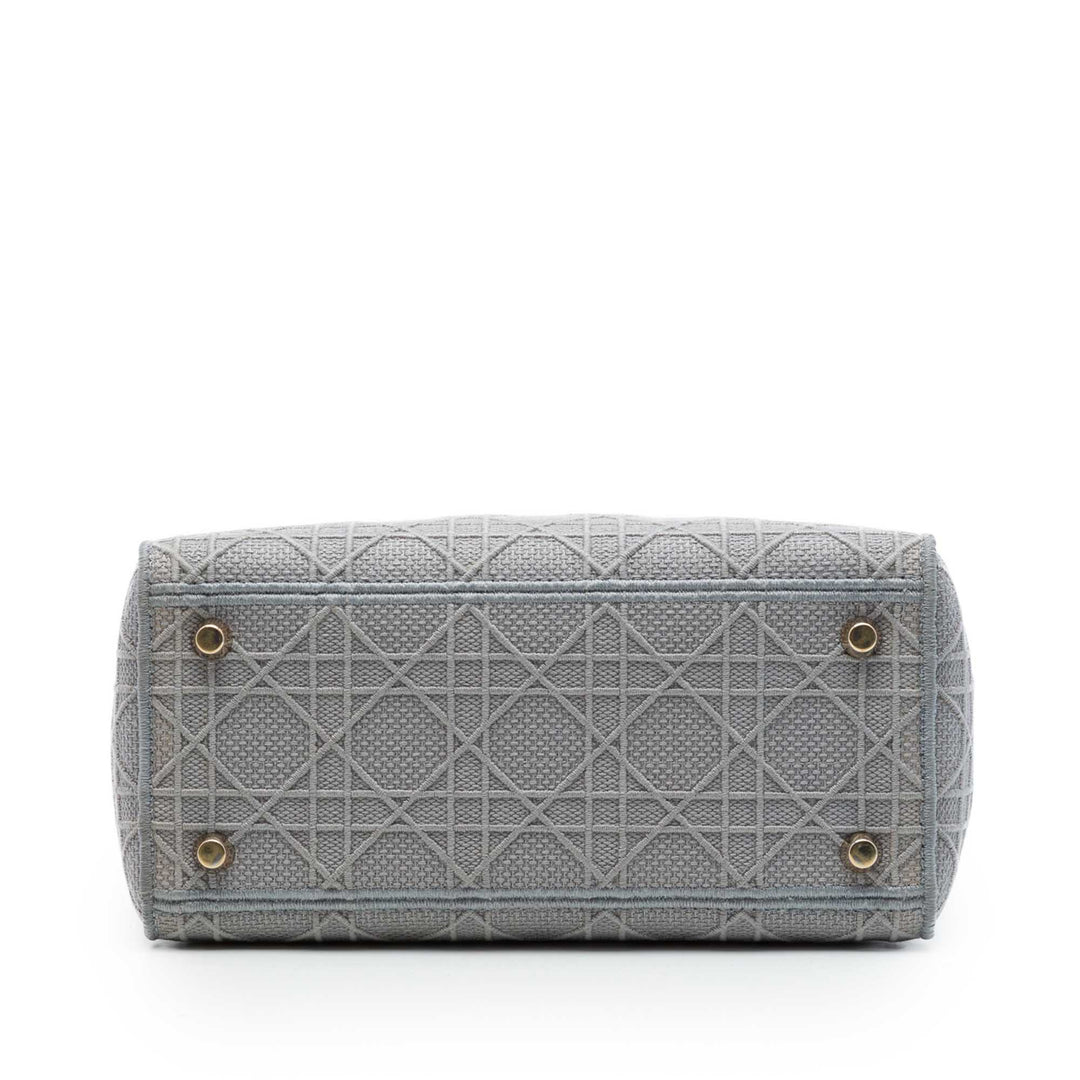 Dior Lady D-Lite Cannage brodé Moyen Gris – vue 3 – GABY PARIS