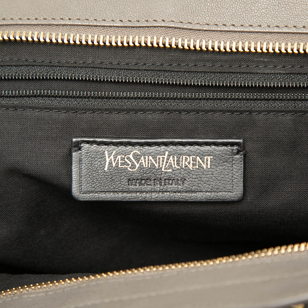 Saint Laurent Cabas Chyc Sac Petit de mouton Gris – vue 5 – GABY PARIS