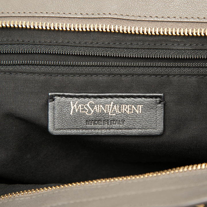 Saint Laurent Cabas Chyc Sac Petit de mouton Gris – vue 5 – GABY PARIS