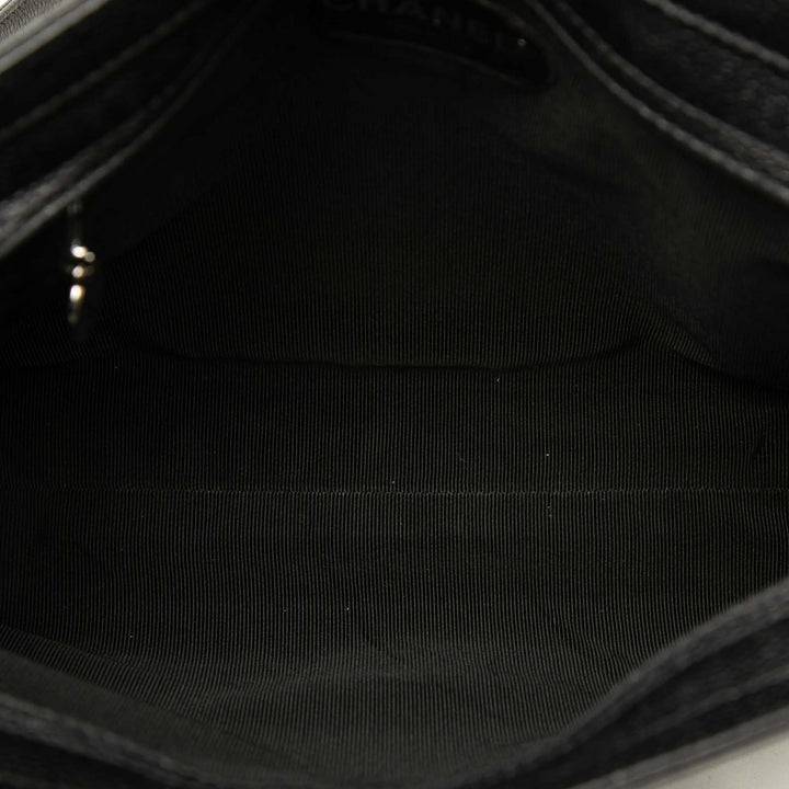Chanel Cabas Triple CC Cuir caviar Noir – vue 4 – GABY PARIS