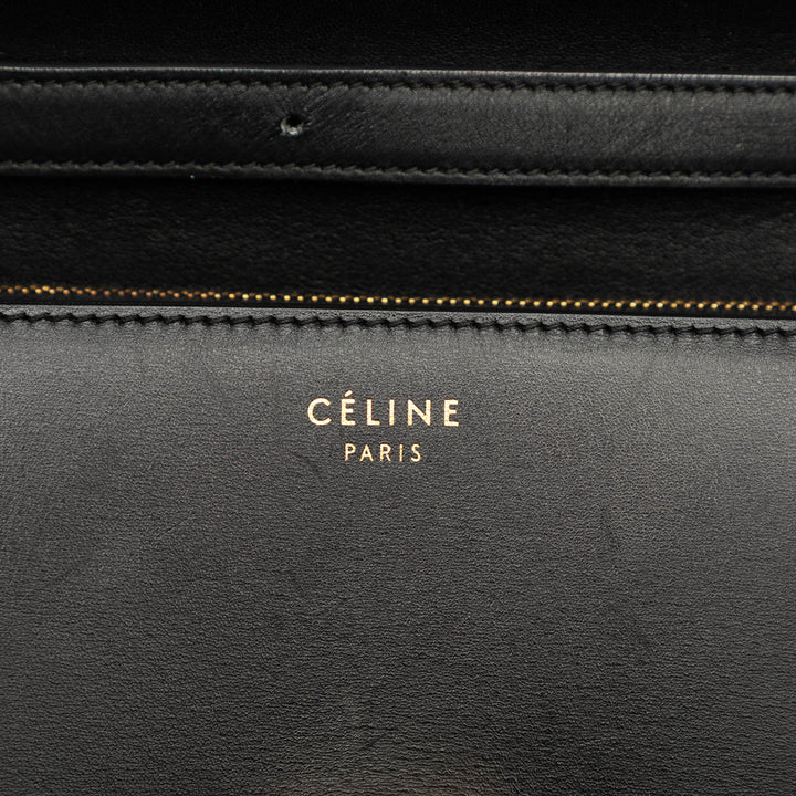 Celine Sac bandoulière Classic Boîte Moyen Cuir de veau Noir – vue 5 – GABY PARIS
