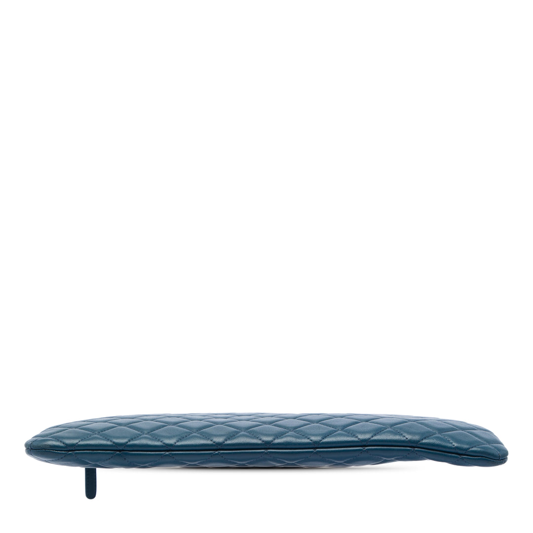 Matelassé O Étui Pochette Grand Cuir d'agneau Bleu