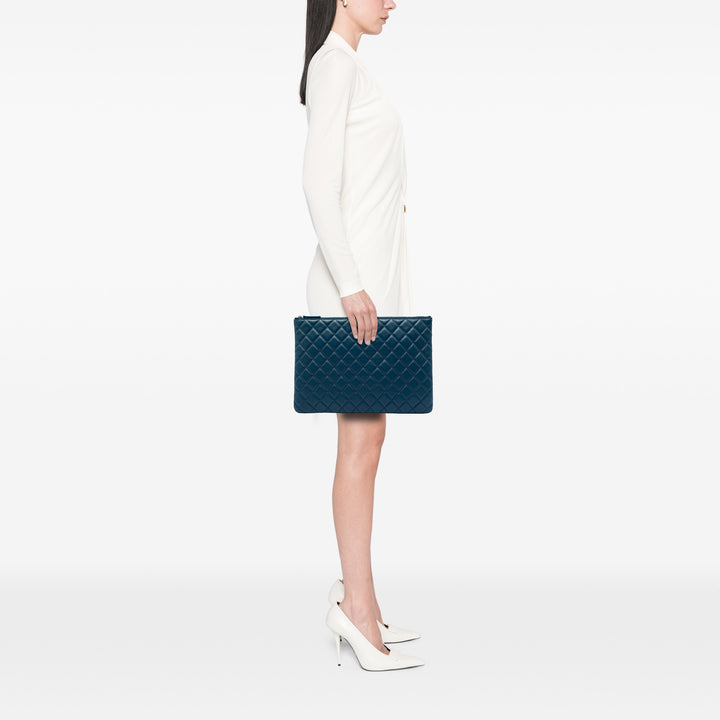 Matelassé O Étui Pochette Grand Cuir d'agneau Bleu