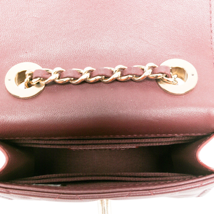 Chanel Pochette Matelassé Trendy CC avec chaîne Mini Cuir d'agneau Rouge – vue 4 – GABY PARIS