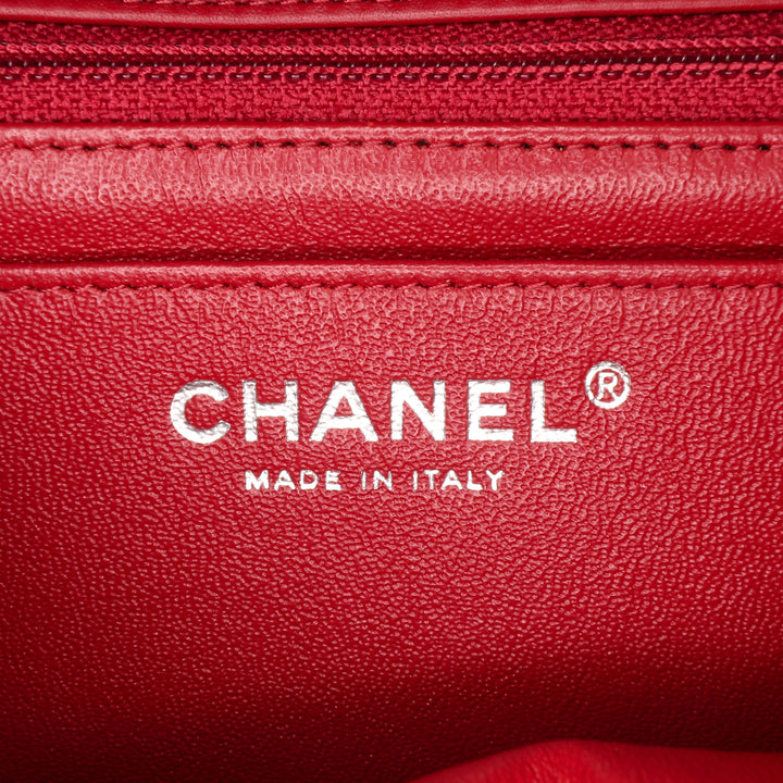Mini Rectangular Classic Patent Single Flap Red - Gaby Paris