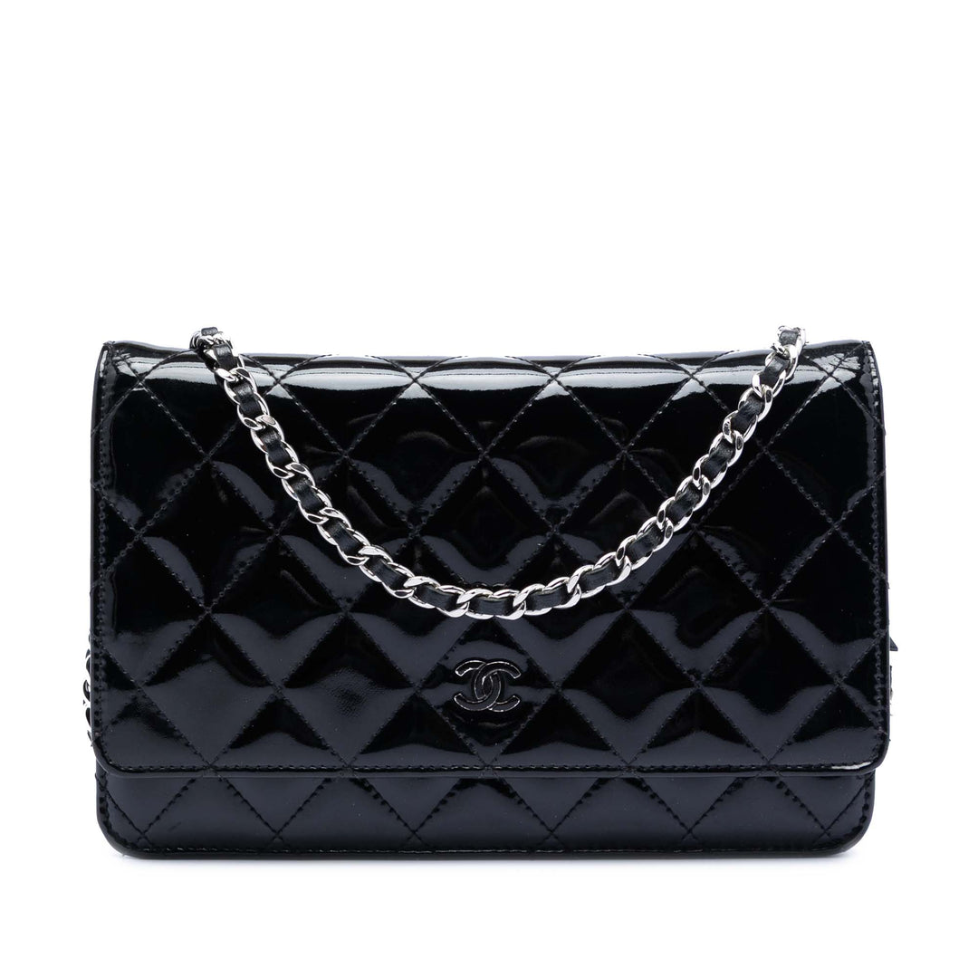 Chanel CC Matelassé Cuir verni Wallet on Chain