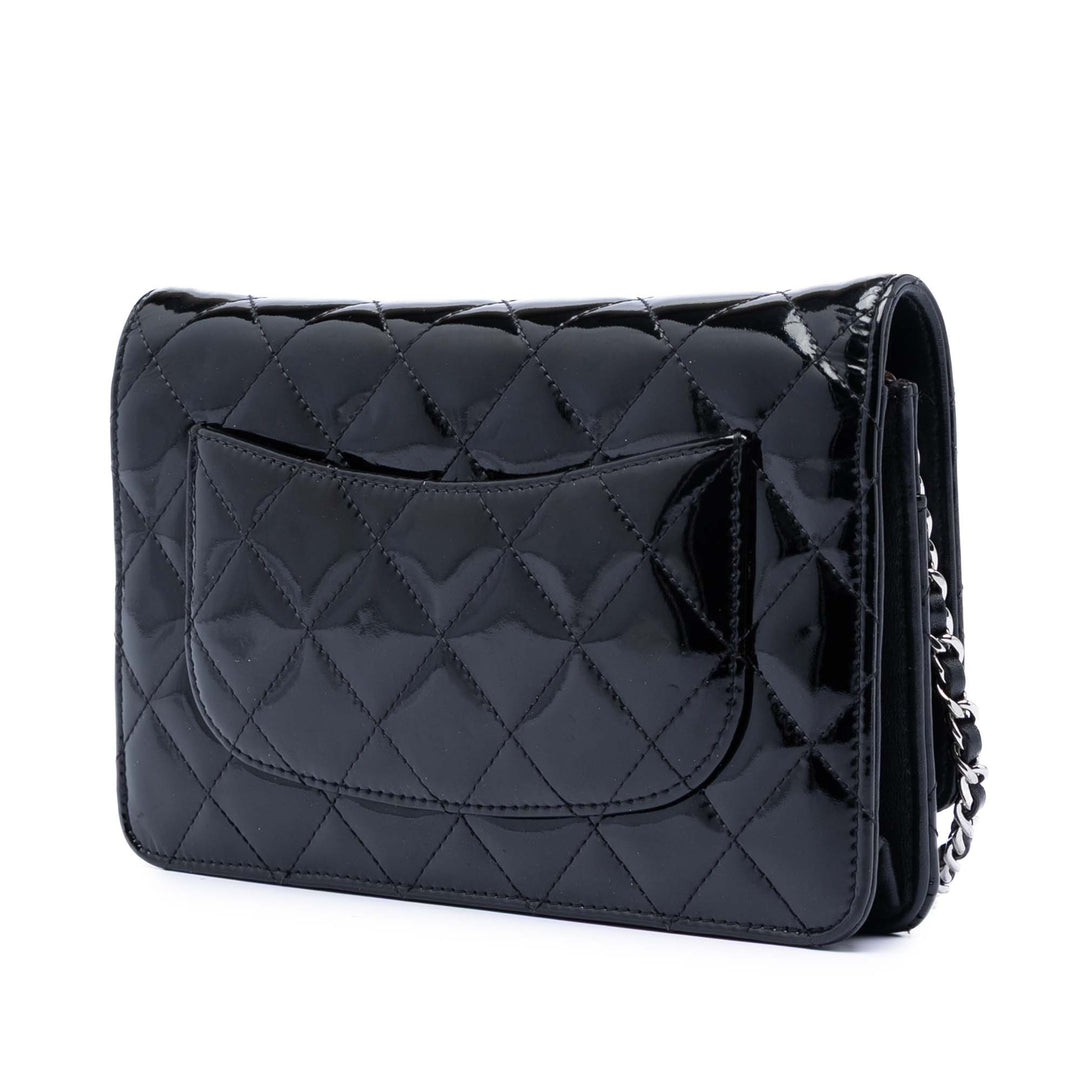Chanel CC Matelassé Cuir verni Wallet on Chain