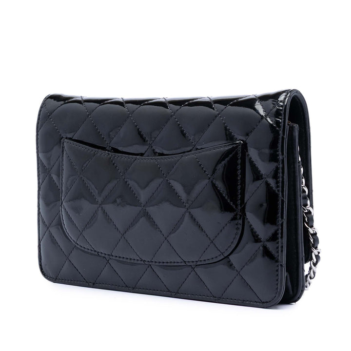 Chanel CC Matelassé Cuir verni Wallet on Chain