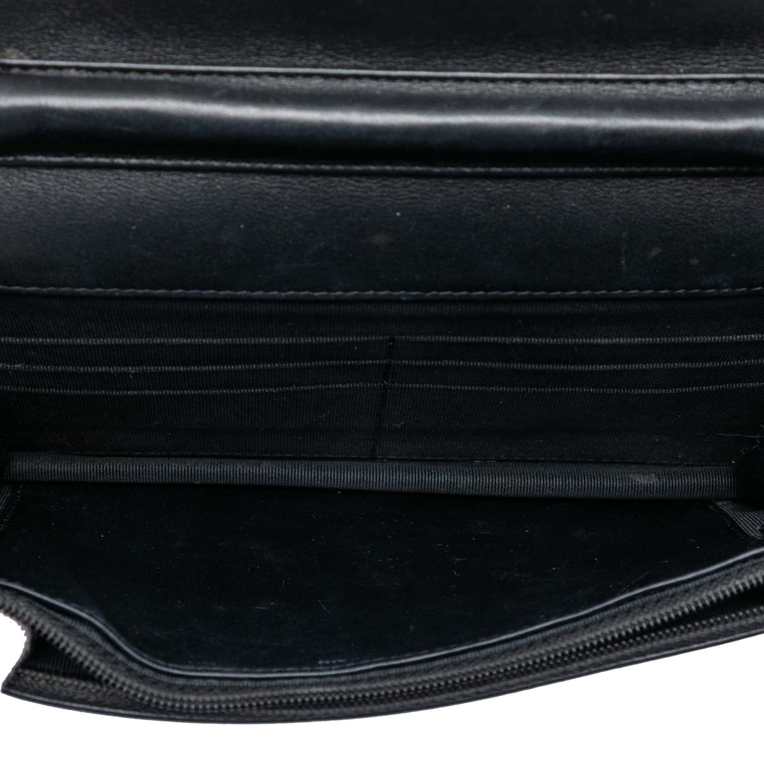 Chanel CC Matelassé Cuir verni Wallet on Chain