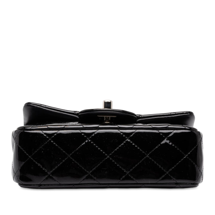 Classic Rectangulaire Rabat simple Extra Mini Noir