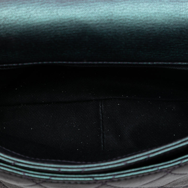 Chanel Small Iridescent Cuir de chèvre Rainbow Hardware Double Carry Waist Chain à rabat