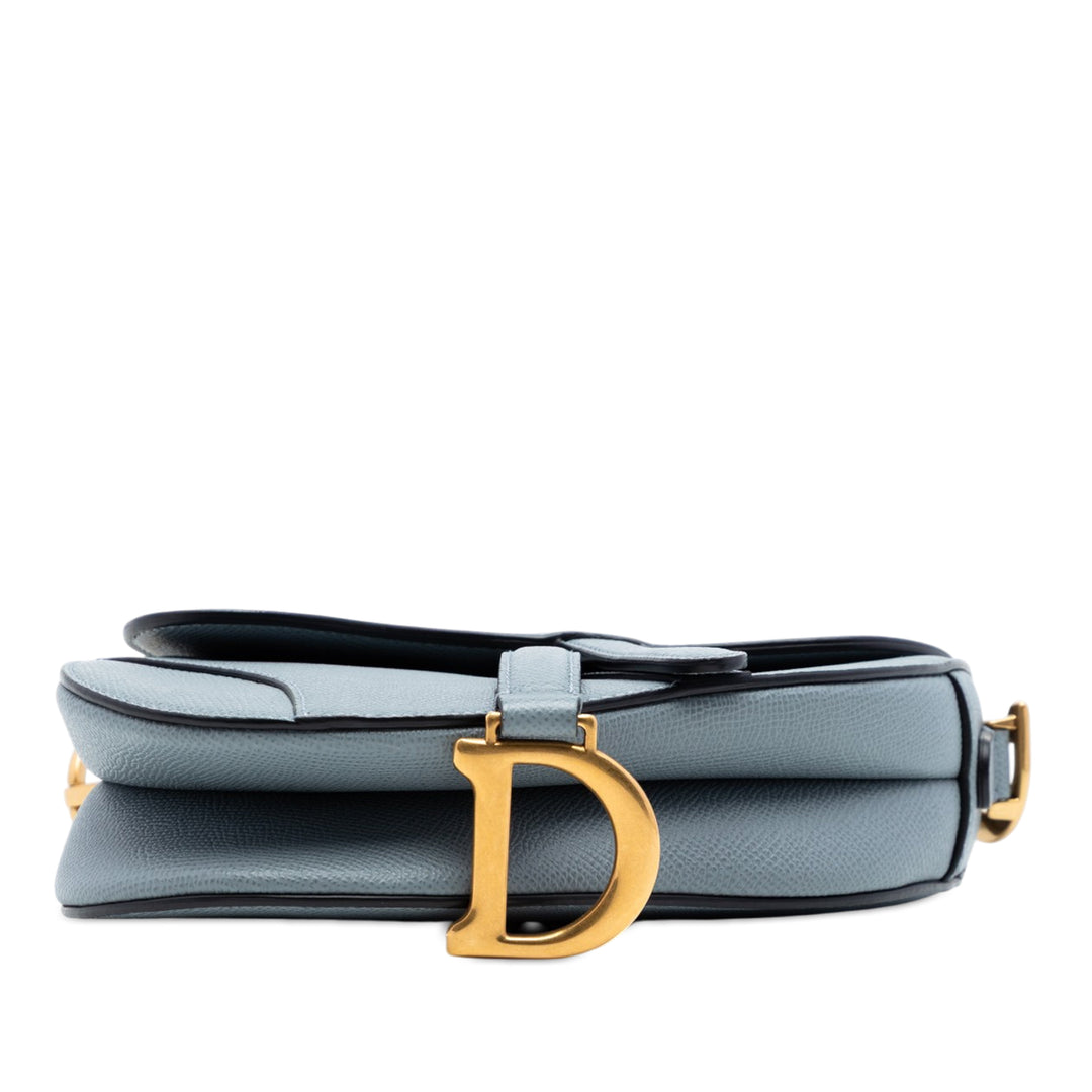 Dior Sac porté épaule grainé Saddle Cuir de veau grainé Bleu – vue 3 – GABY PARIS
