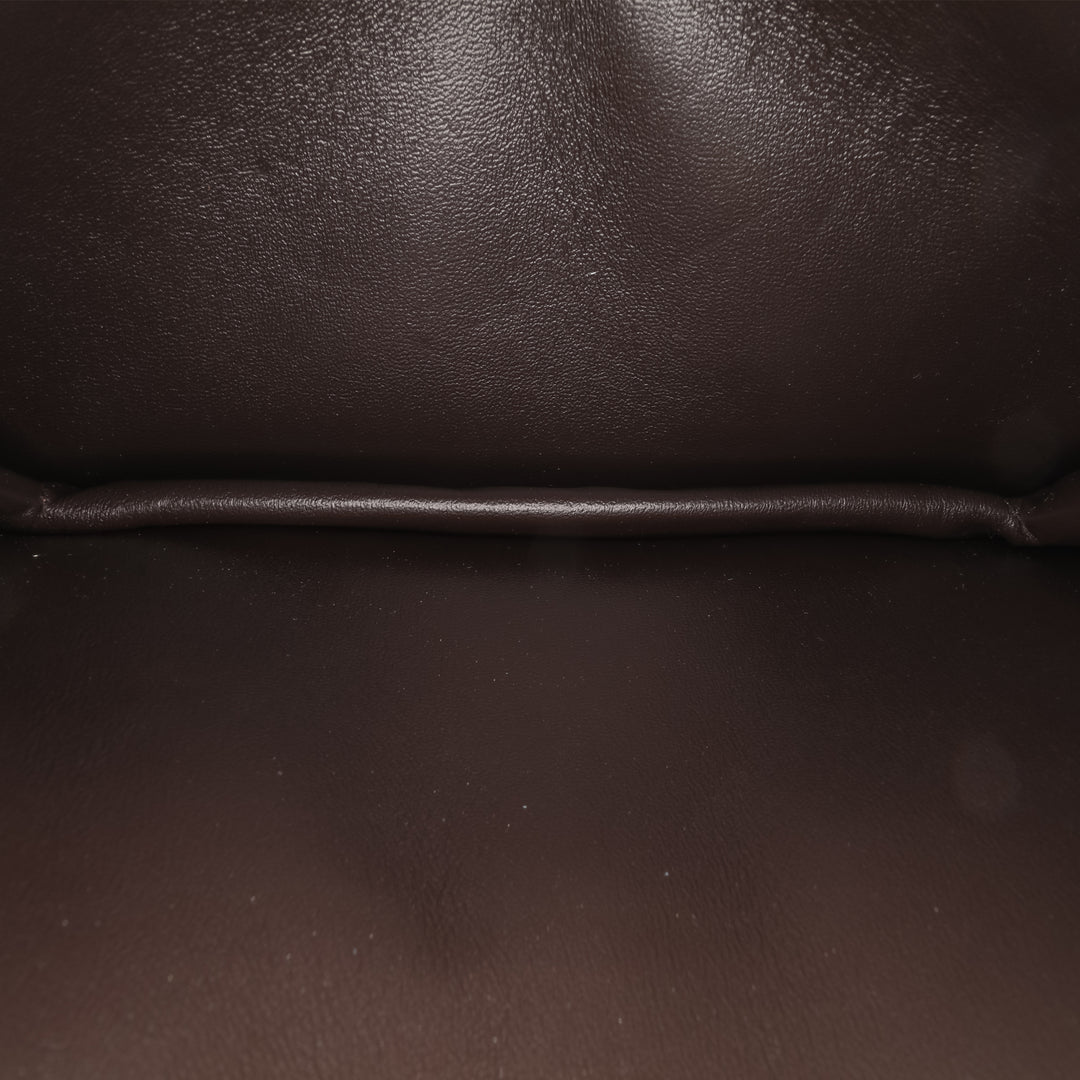 Fendi Cuir de veau Vitello King Nubuck Pequin Karligraphy Pocket Sac bandoulière