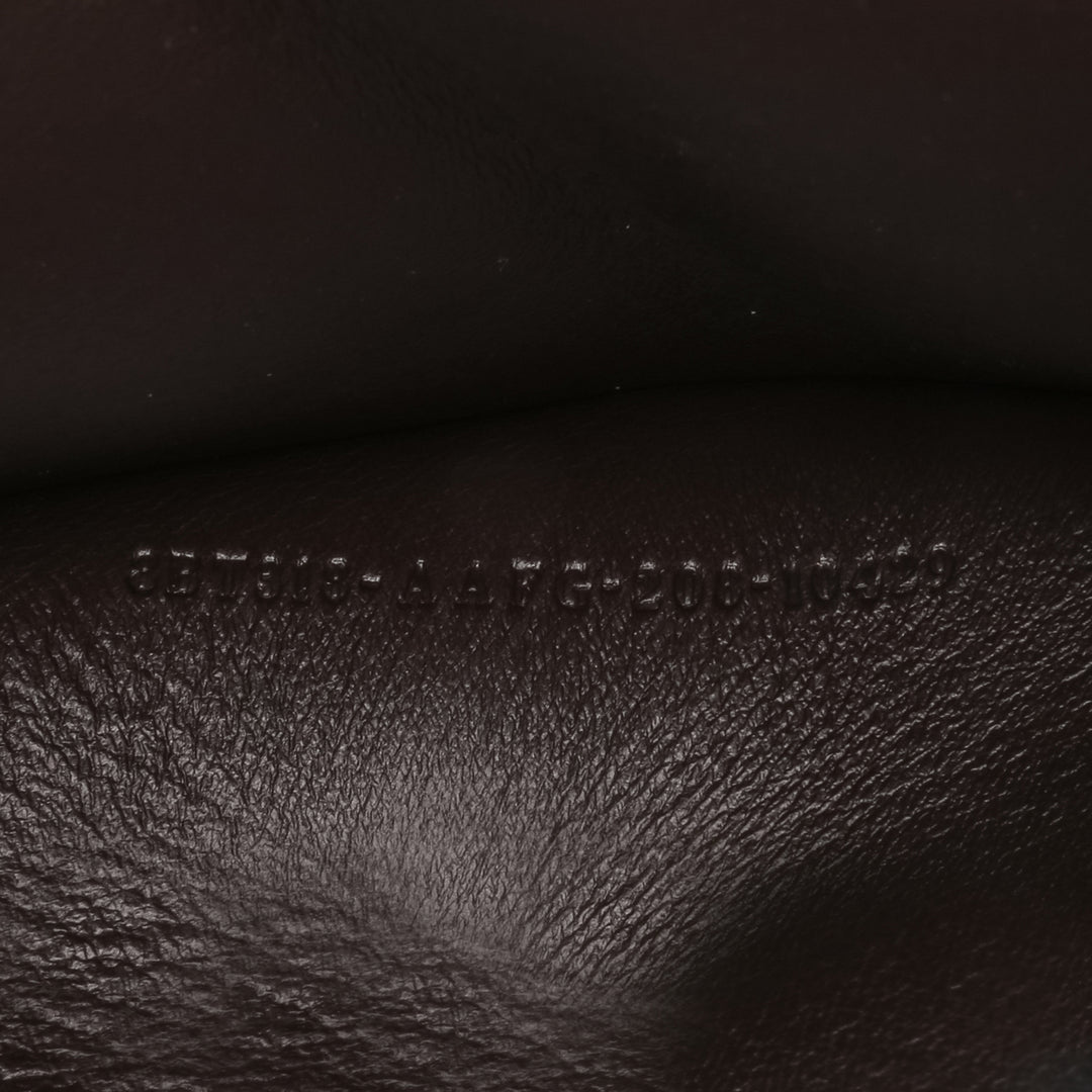 Fendi Cuir de veau Vitello King Nubuck Pequin Karligraphy Pocket Sac bandoulière