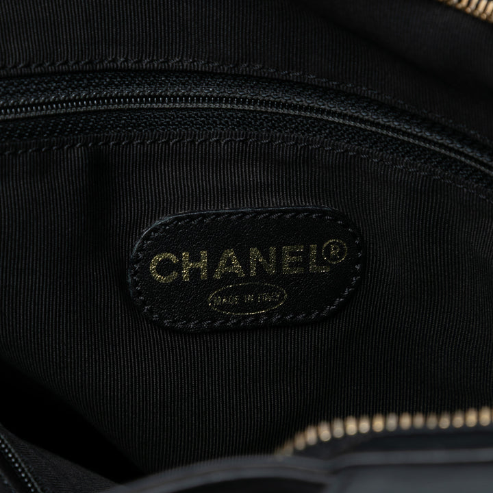 Chanel CC embossé Cabas Cuir