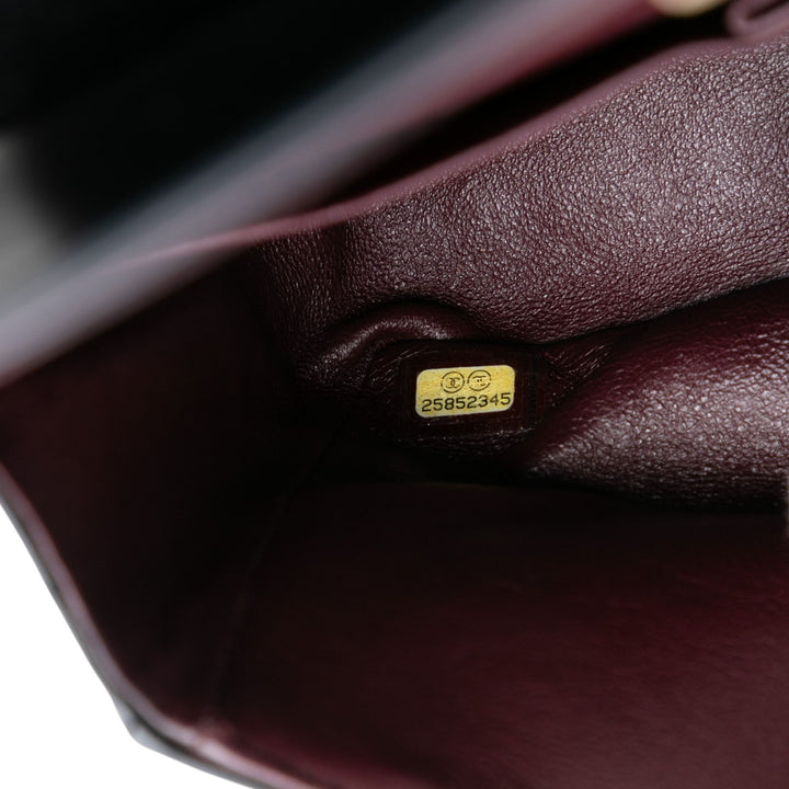 Chanel Medium Classic Chevron Cuir d’agneau Double rabat