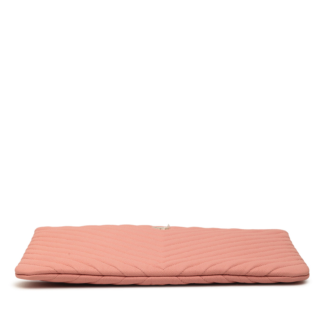 Chanel Medium CC Chevron Caviar O Étui Pochette