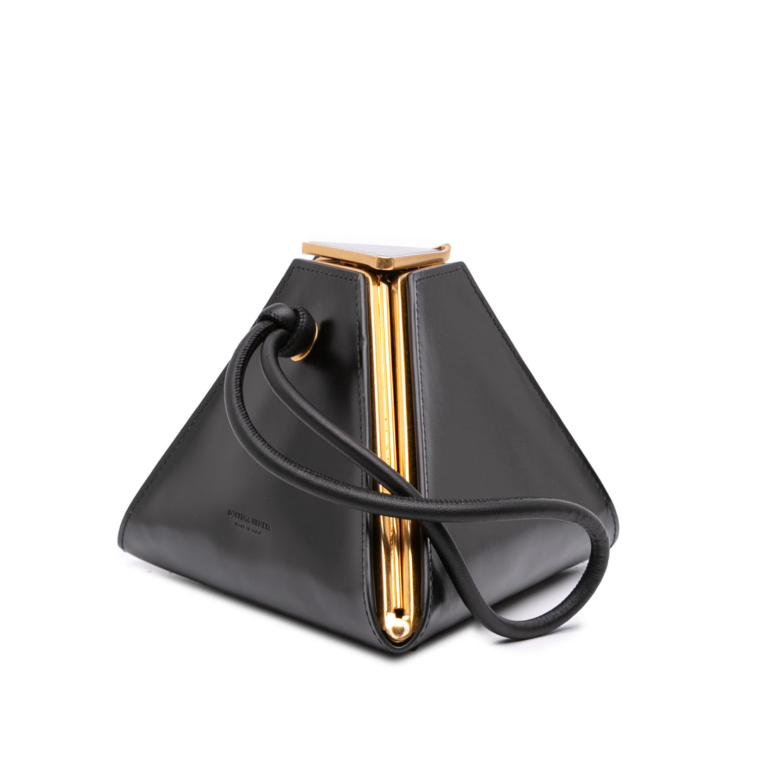 Bottega Veneta Pyramid Pochette Cuir de veau Noir – vue 2 – GABY PARIS