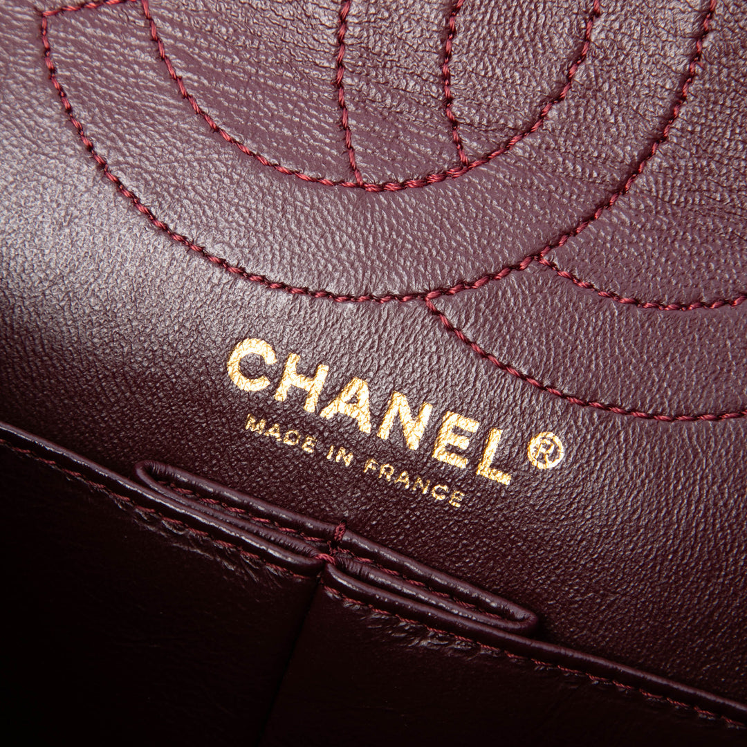 Chanel Sac porté épaule Matelassé vieilli Reissue 2.55 Double rabat 226 Cuir de veau Noir – vue 5 – GABY PARIS