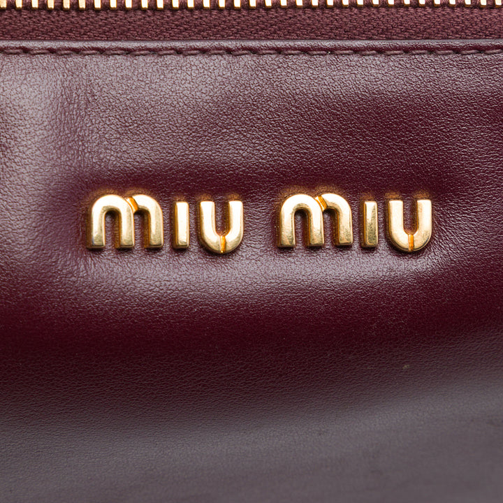 Miu Miu clouté Cuir Zip Pochette