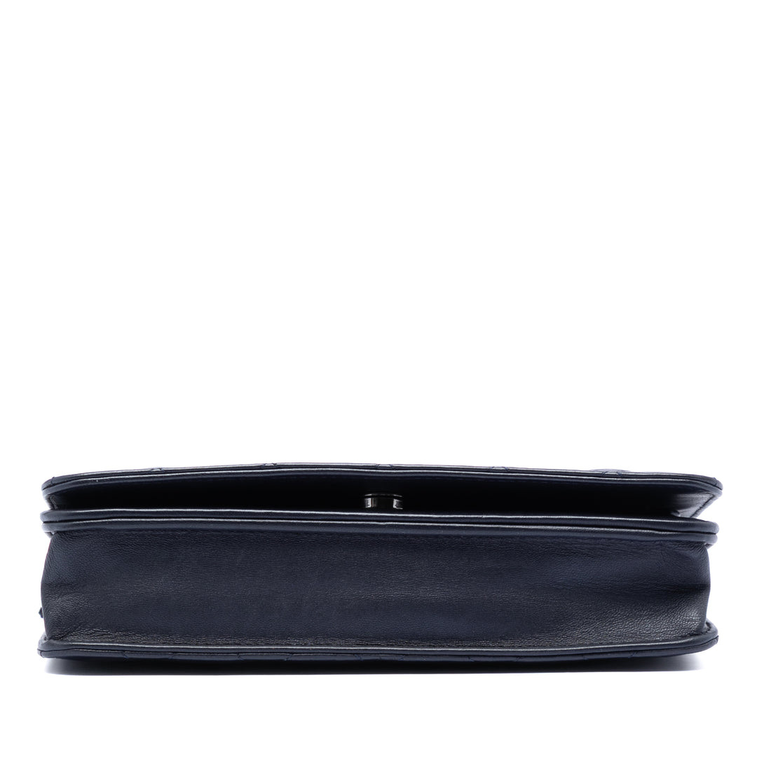 Chanel CC Matelassé Cuir d’agneau Perle Strap Wallet on Chain