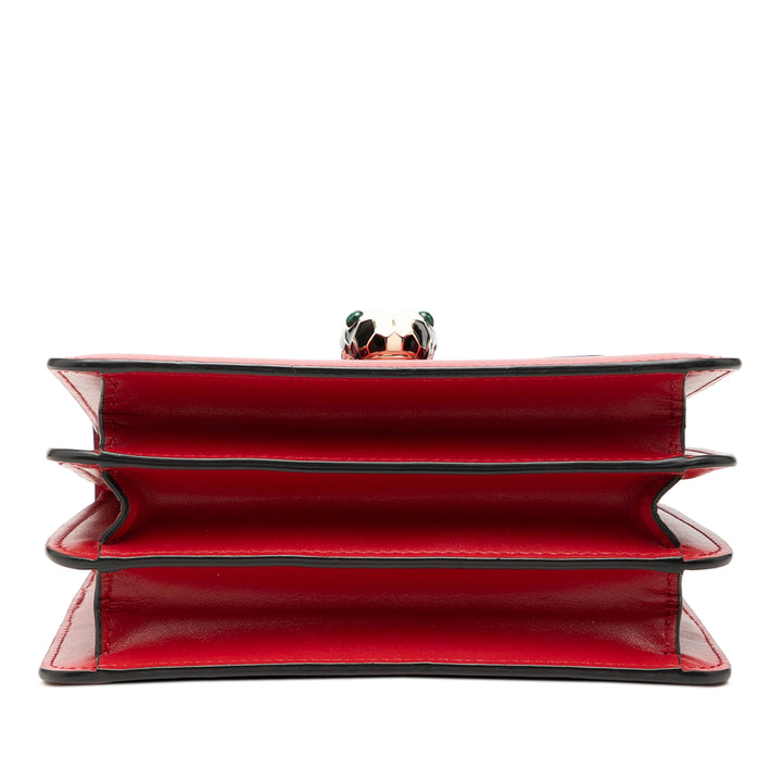 Bvlgari Sac à main Serpenti Forever à Petit Cuir de veau Rouge – vue 3 – GABY PARIS