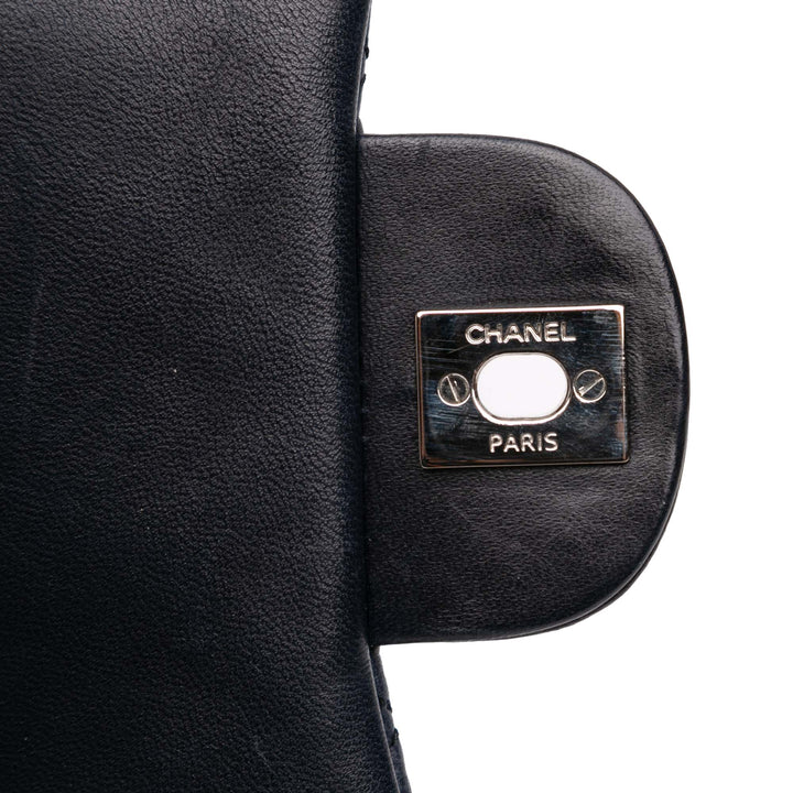 Chanel Medium Matelassé Cuir d’agneau 3 Accordion à rabat