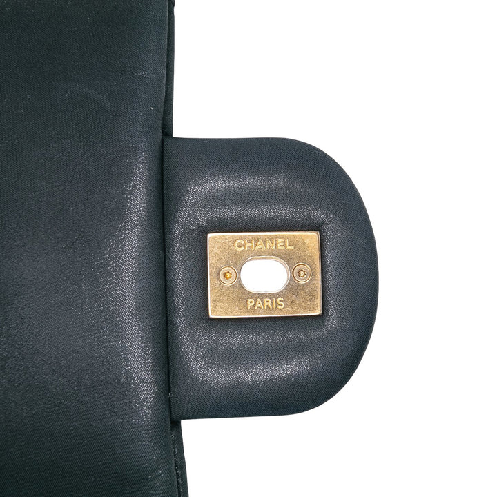 Chanel Quilted Cuir de veau Chic Quilt Flap Noir – GABY PARIS Authentique