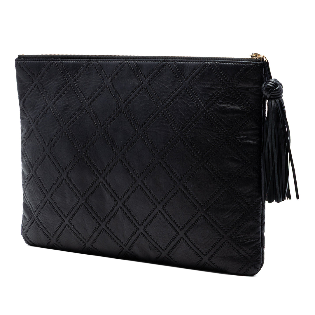Chanel Large Matelassé Cuir d’agneau Double Stitch Pompon O Étui Pochette