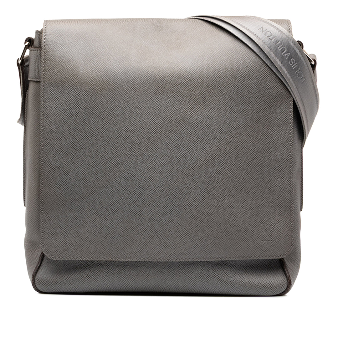 Louis Vuitton Taiga Roman MM Gris – vue principale – GABY PARIS