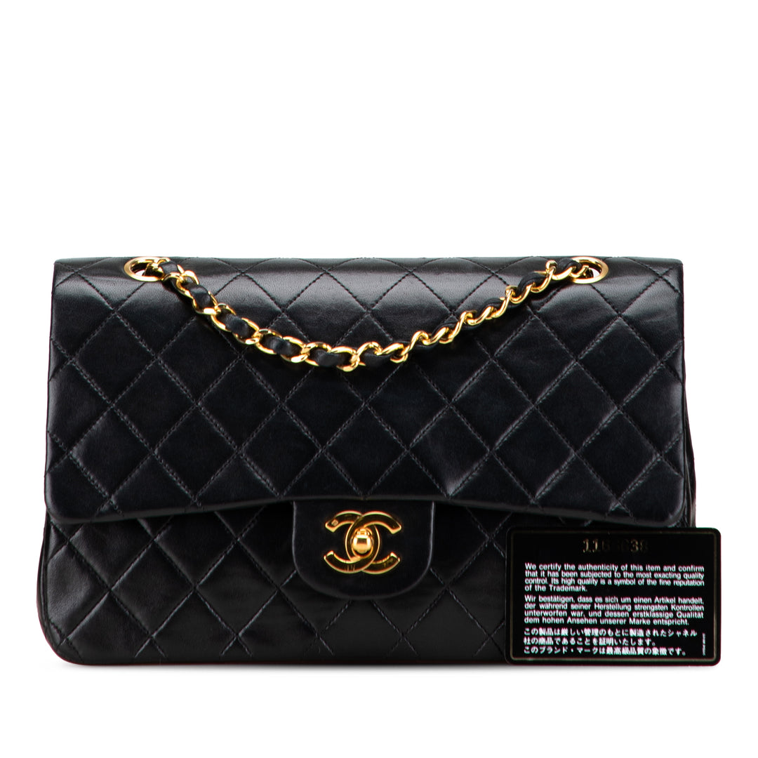 Chanel Medium Classic Cuir d’agneau Double rabat Noir – GABY PARIS Authentique