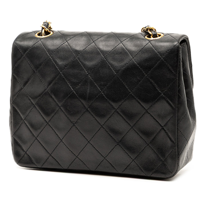 Chanel Mini Square Cuir d’agneau Straight Simple rabat