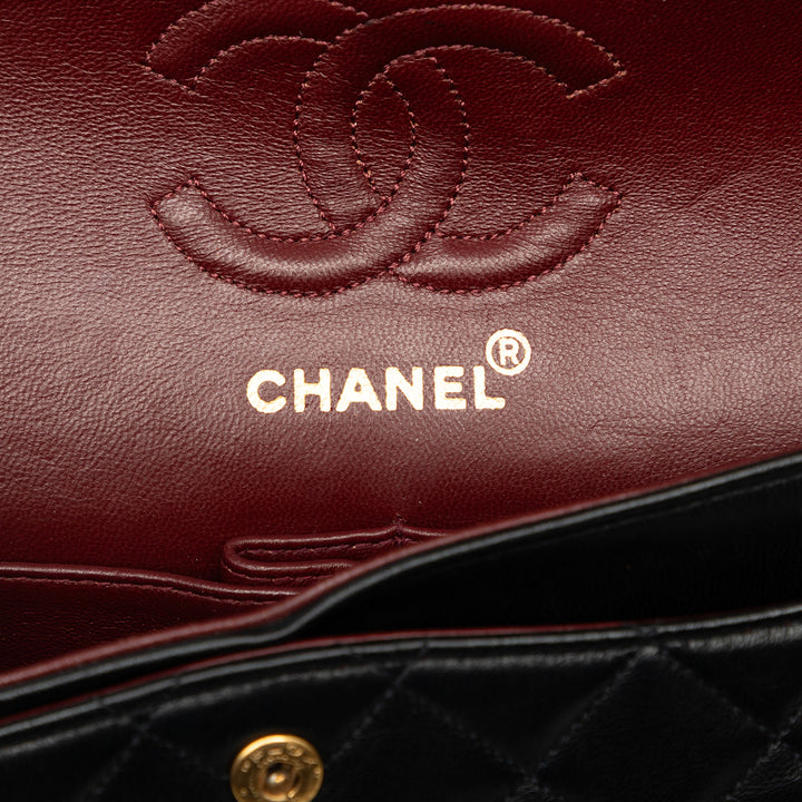 Classic Double rabat Petit Cuir d'agneau Noir