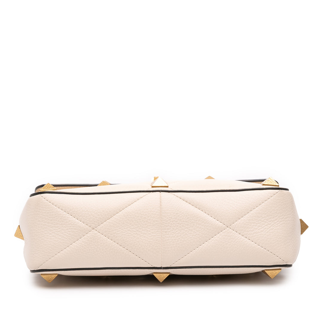 grainé Roman Stud Sac Grand Cuir de veau grainé Blanc
