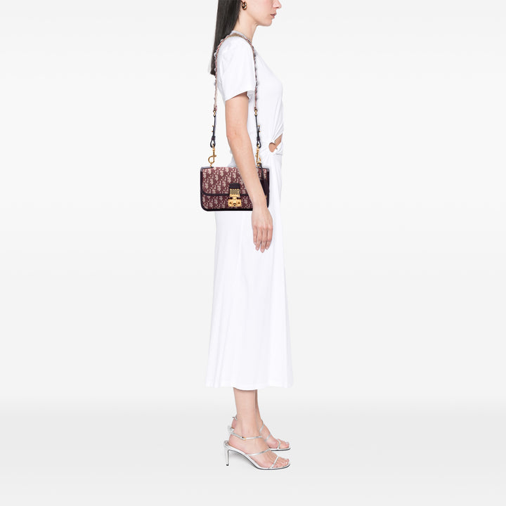 Dior Sac bandoulière DiorAddict à rabat Oblique Rouge – vue 6 – GABY PARIS