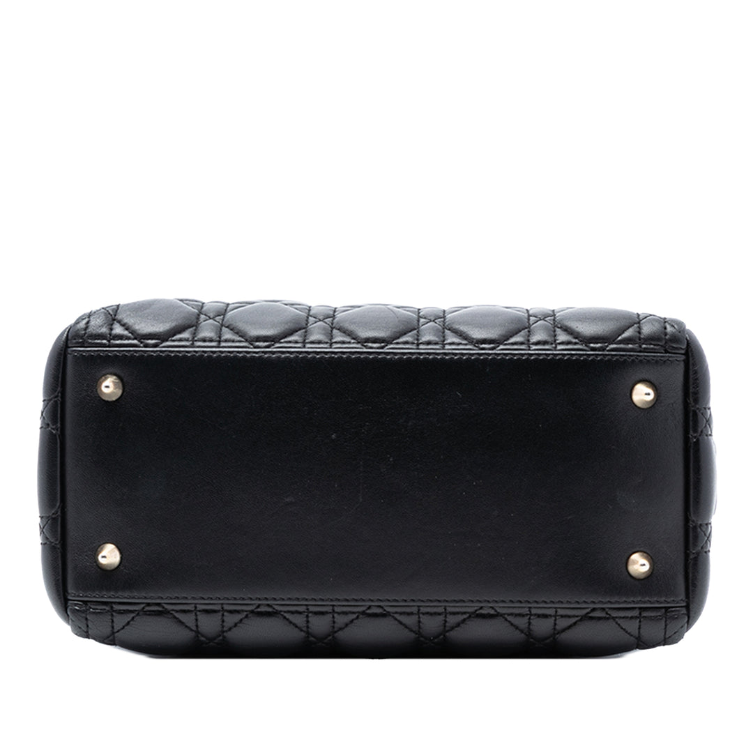 Dior Medium Cuir d’agneau Cannage Lady Dior