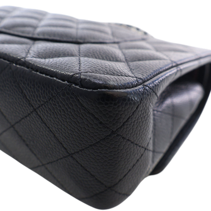 Chanel Medium Classic Caviar Double rabat