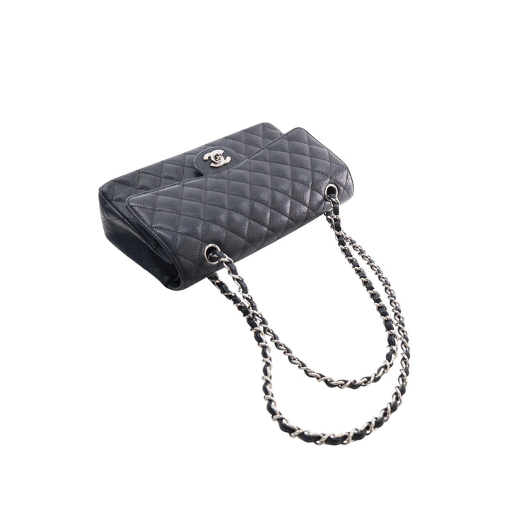Chanel Medium Classic Caviar Double rabat