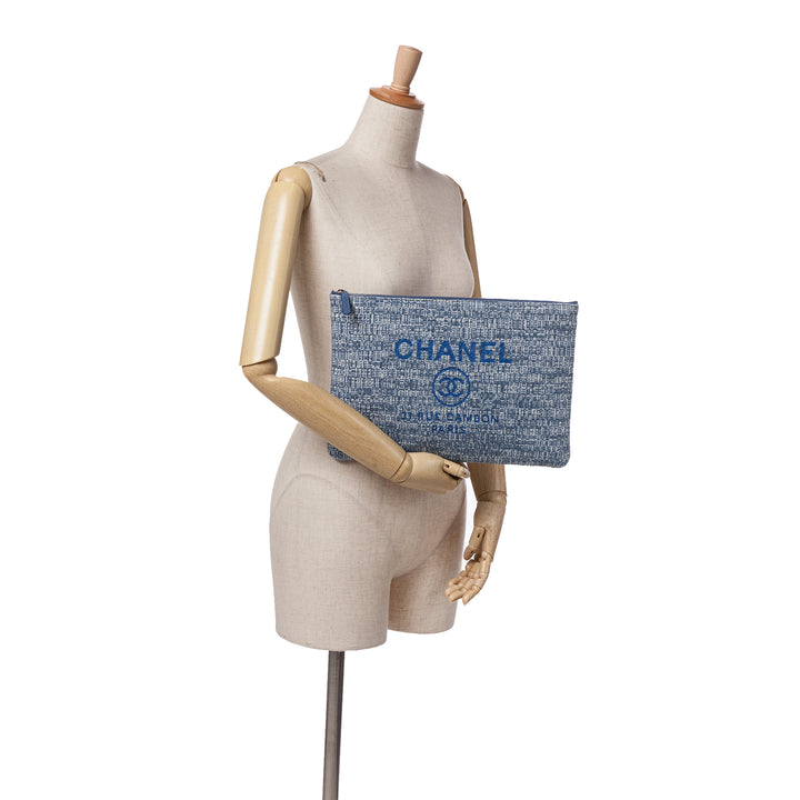 Large Tweed Deauville O Case Clutch Blue - Gaby Paris
