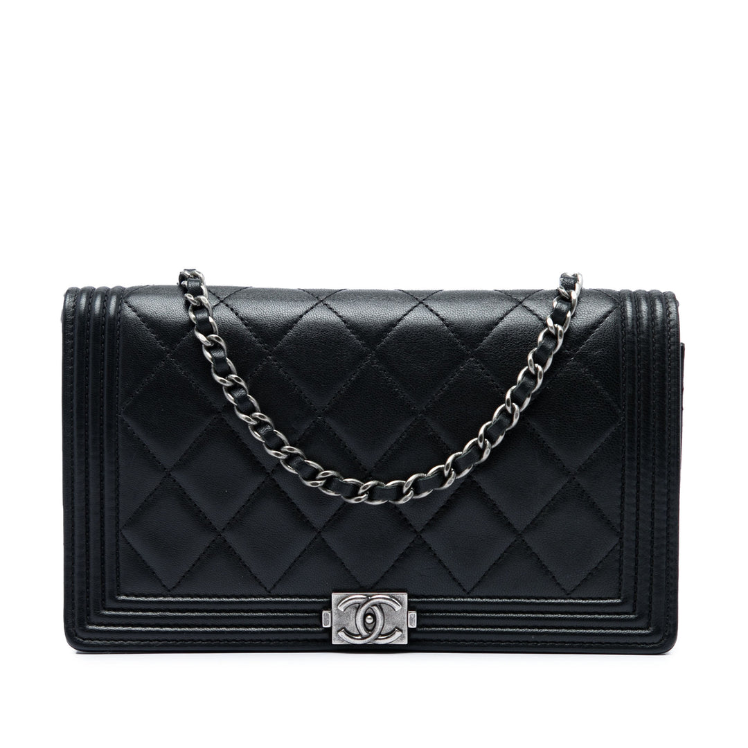Chanel Matelassé Boy Wallet on Chain Cuir d'agneau Noir