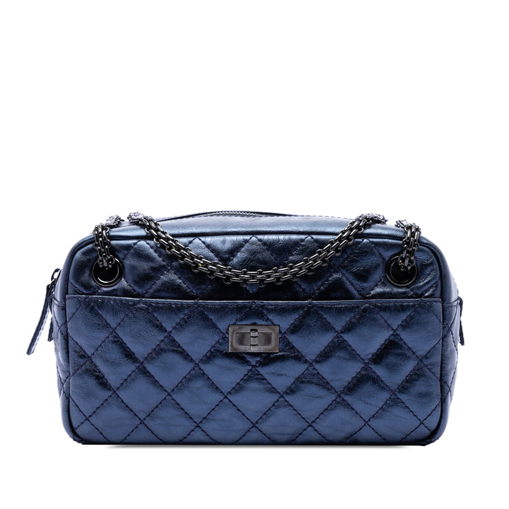 Chanel Medium Metallic Matelassé vieilli Cuir de veau Reissue Sac caméra