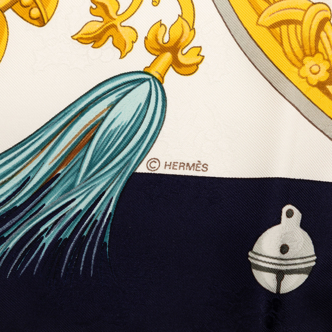 Hermès Plumes et Grelots Soie Foulard 90