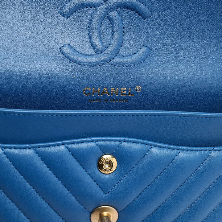 Chanel Small Classic Chevron Cuir d’agneau Double rabat